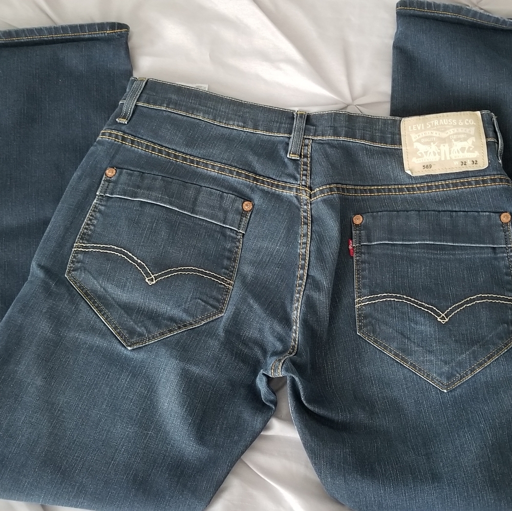 Levi 569 -  32x32